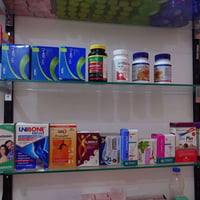 متوفر ڤيتامينات ومكملات غذائية ايرانية وباسعار مناسبة  للتواصل 0772325...