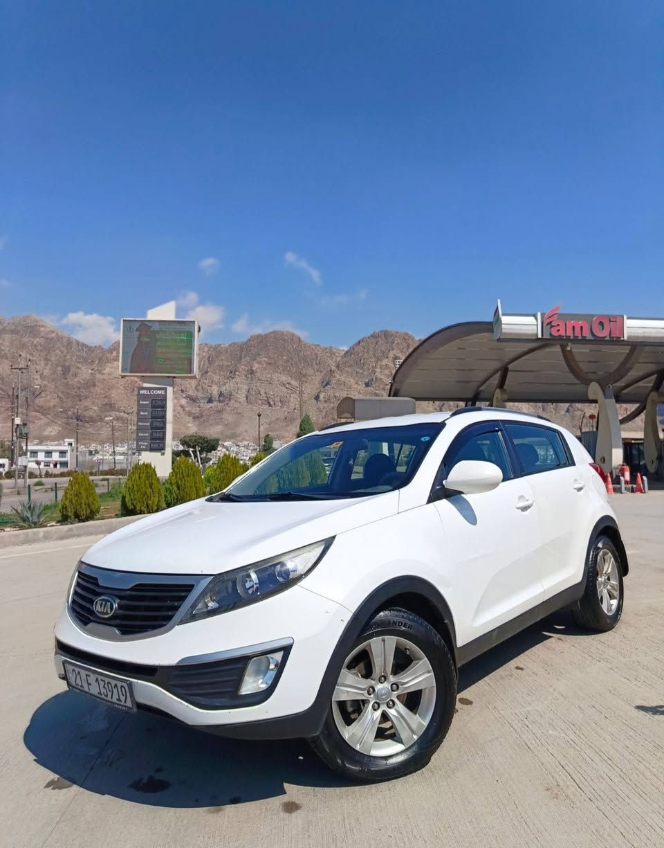 Kia Sportage

موديل {2011 }
زور پاک و جوان 
گیرو مه کینی به شه رت 
شوین که رکوک 
نرخی : 135 وه ره قه مه جال
 بو زانیاری زیاتر په یوه ندی بکه

ژمارەی مۆبایل / واتسئاپ: *********** كركوك, العراق
