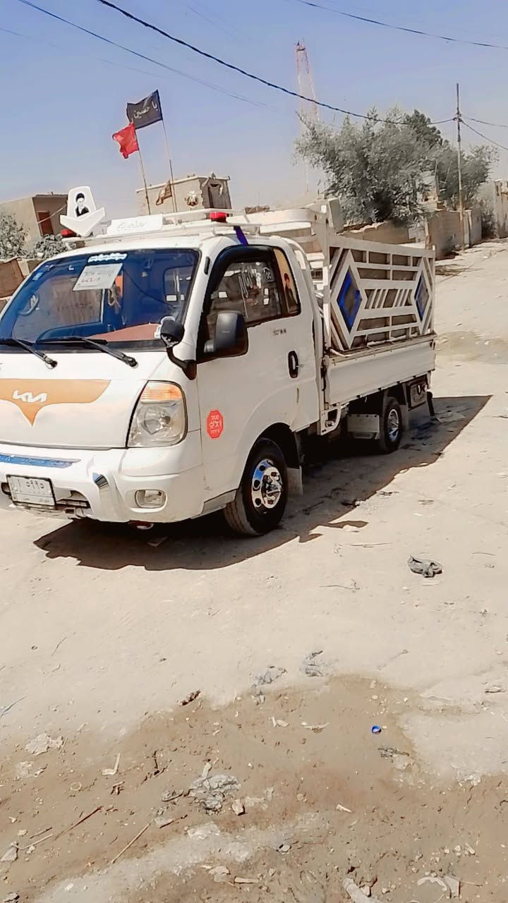 السلام عليكم
الموصفات: مكينا مال حاويه قبل اسبوع من مبداله 
كير مكفول 
اكسان مكفول. كفاله عامه 
مديل 2008
تايرات جديده 
سياره مال شغل الف ما تذب بيها 
السعر 78بيها مجال بسيط 
العنوان الحسينيه المعامل 
الرقم: ***********
