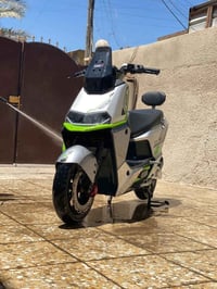 TAiLG • ٦ بطاريات • ٢٥٠٠ واط