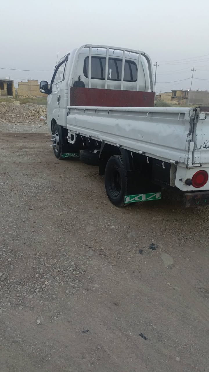 السلام عليكم كيه فحل مديل ٢١ بنيد مبدل بدون دواخل وبارد بالباب شبر  كير مكينه كسل تبريد وي السويج تخم تاير بچيس سياره جديد  تحويل مباشر رقم واسط مكانها واسط تصل وتدلل رقم صاحب السياره إني مكلف بنشر لا واحد يدزلي خاص رقم صاحبها ***********
