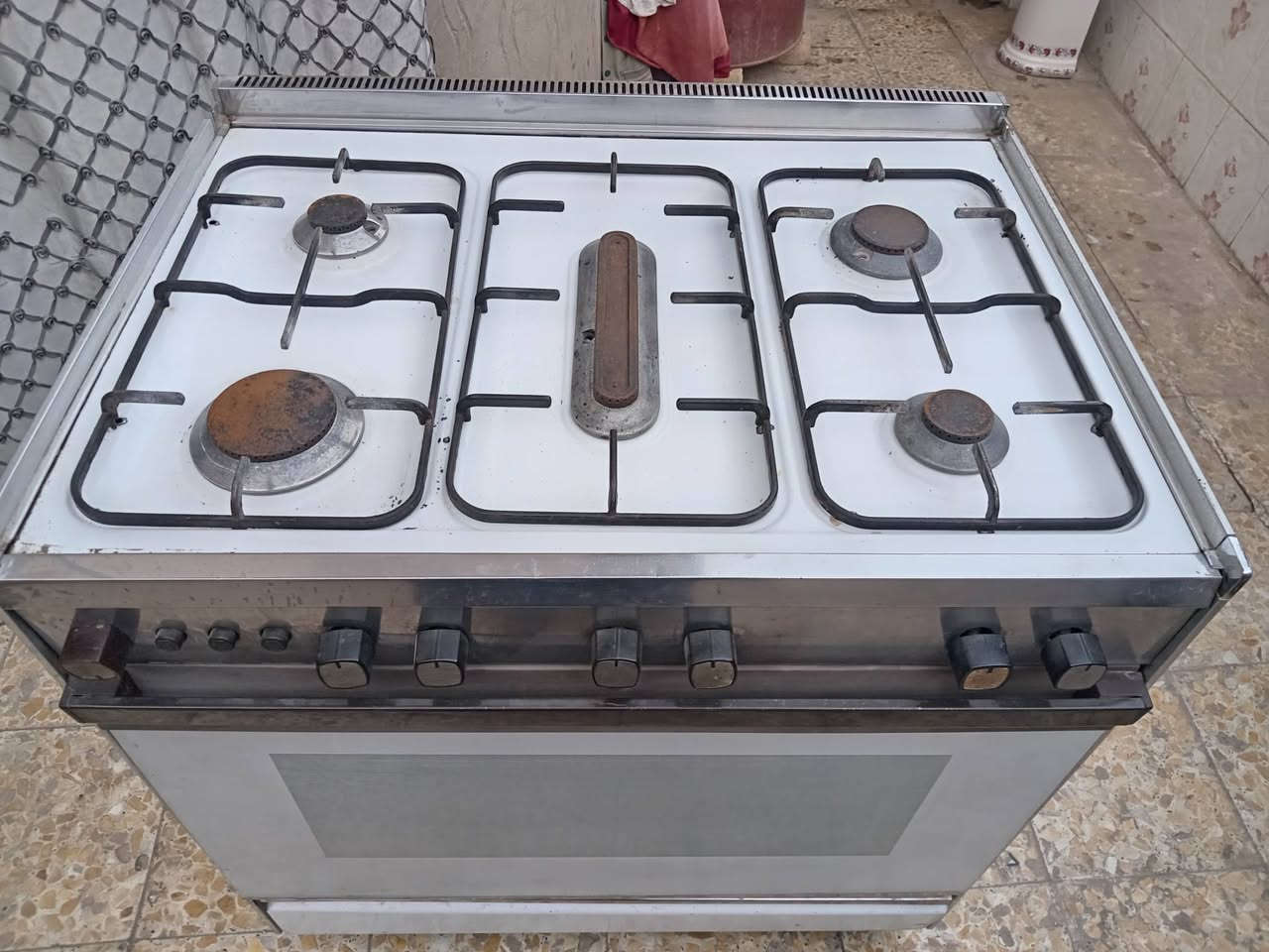 طباخ عشتار • نضيف • نجف