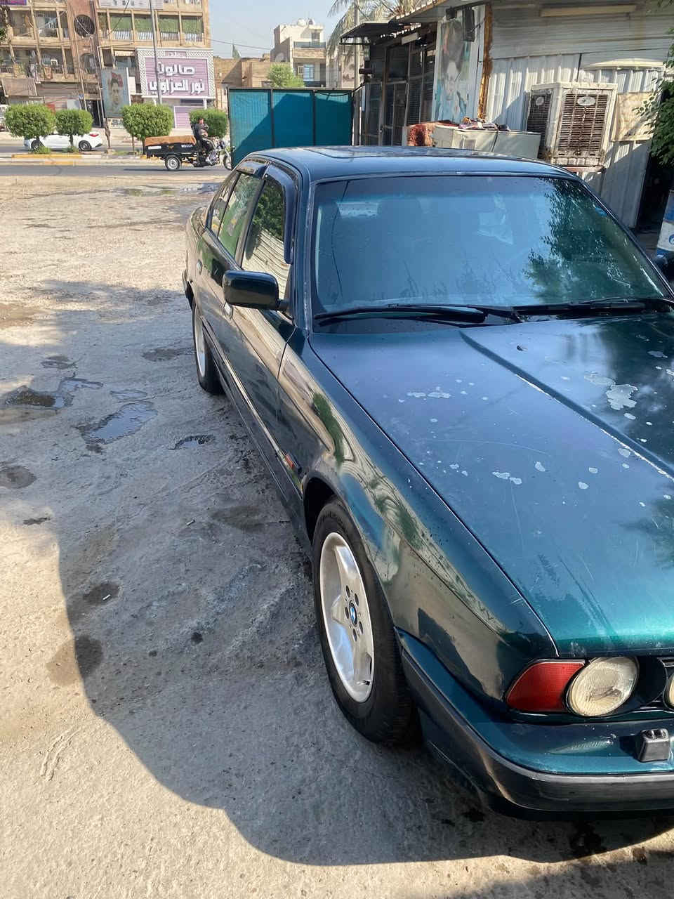 بي ام
525
مديل 90
مسكر فانوس 
سيارة مكينه كير مكفول 
صدر جديد 
سيارة بسمي تحويل ثاني يوم 
السعر 45
***********
