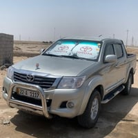 هايلوكس • ٢٠١٠ • جاهزه تحويل