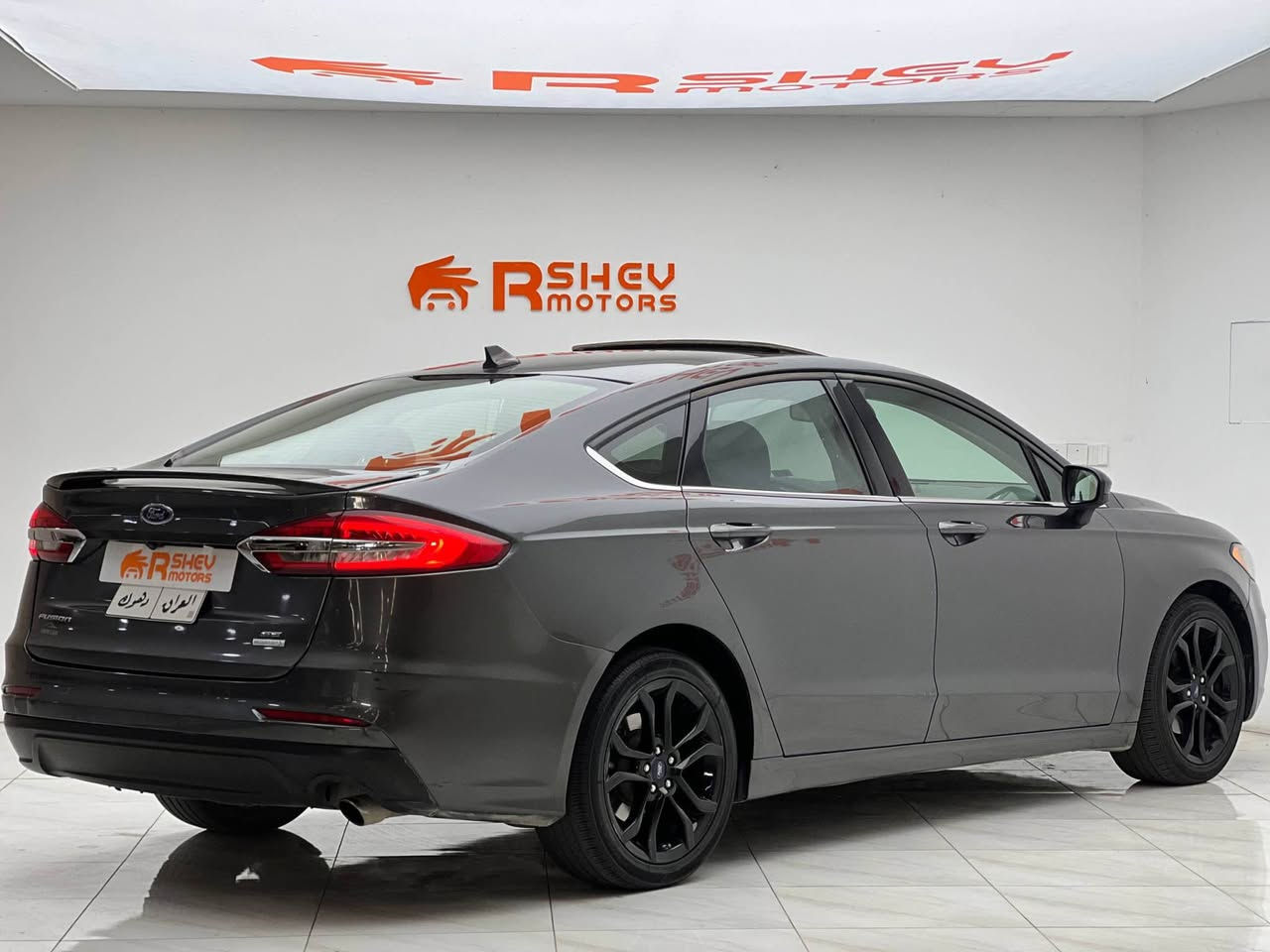 Ford Fusion 2019
فورد فيوجن ٢٠١٩
مواصفات SE فووول 

مكينة 4 سلندر+1.5 لتر توربو 
ماشية 98,000 ميل و بحالة ممتازة 

ضرر السيارة جاملغ صبغ و بیها ٢ مکان بارد
بدون دواخل بدون ایرباک 

 رقم شاصي مع الصور
السيارة كلش حلوة و نظيفة 

السيارة رقم دهوك شرط التحويل
مكفولة من كير و محرك و كهربائيات

و ب سعر(105$) ورقة و بيها مجال

مكان السيارة

دهوك -معرض ارشف R-Shev
رقم51 من معارض التيرمينال 

***********
*********** دهوك, العراق
