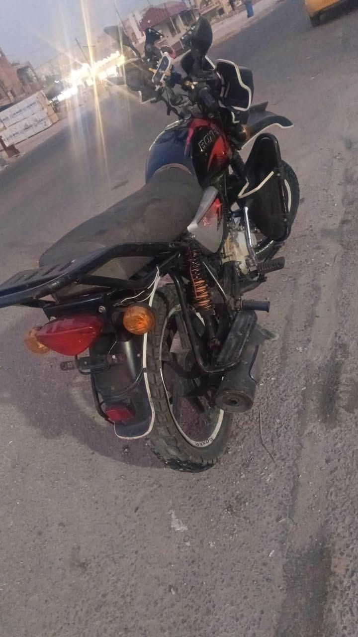 بوكسر موديل 22
مكينه 23 مبدل بيها فقط كاز كيت
مكينه خير من الله 
العنوان بغداد البياع 
مرقم رقم انكليزي
سعر 2200 مليونين و 200 وبيها مجال
للتواصل ***********. 

771 578 8047
متواجد واتساب
