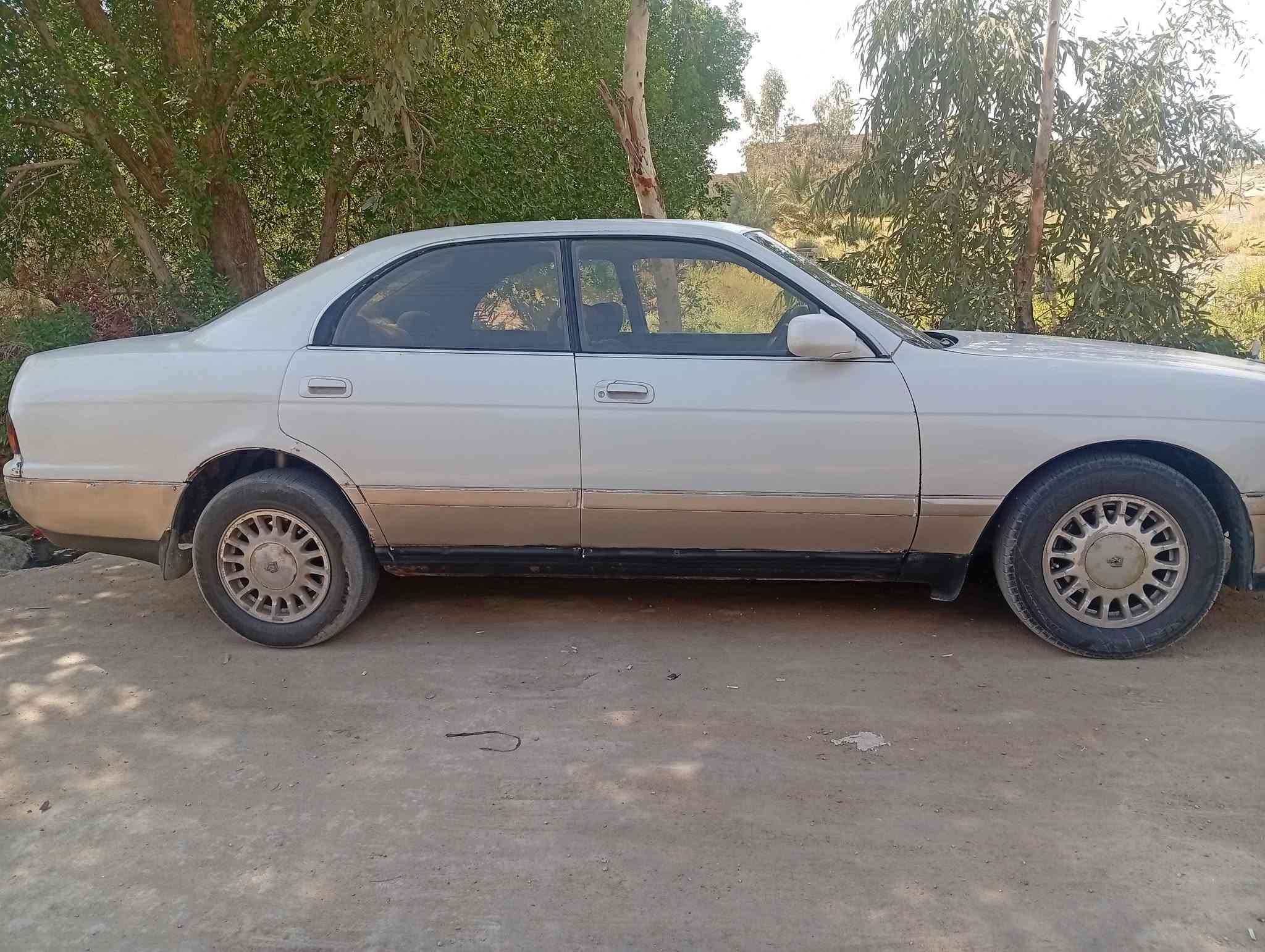 سلام عليكم سياره بطه  للبيع   رقم واسط مشروع وطني سنويه 28 سعر 47 وبيها مجال نوع السياره متصل مكان السياره ناصريه رقم ***********
