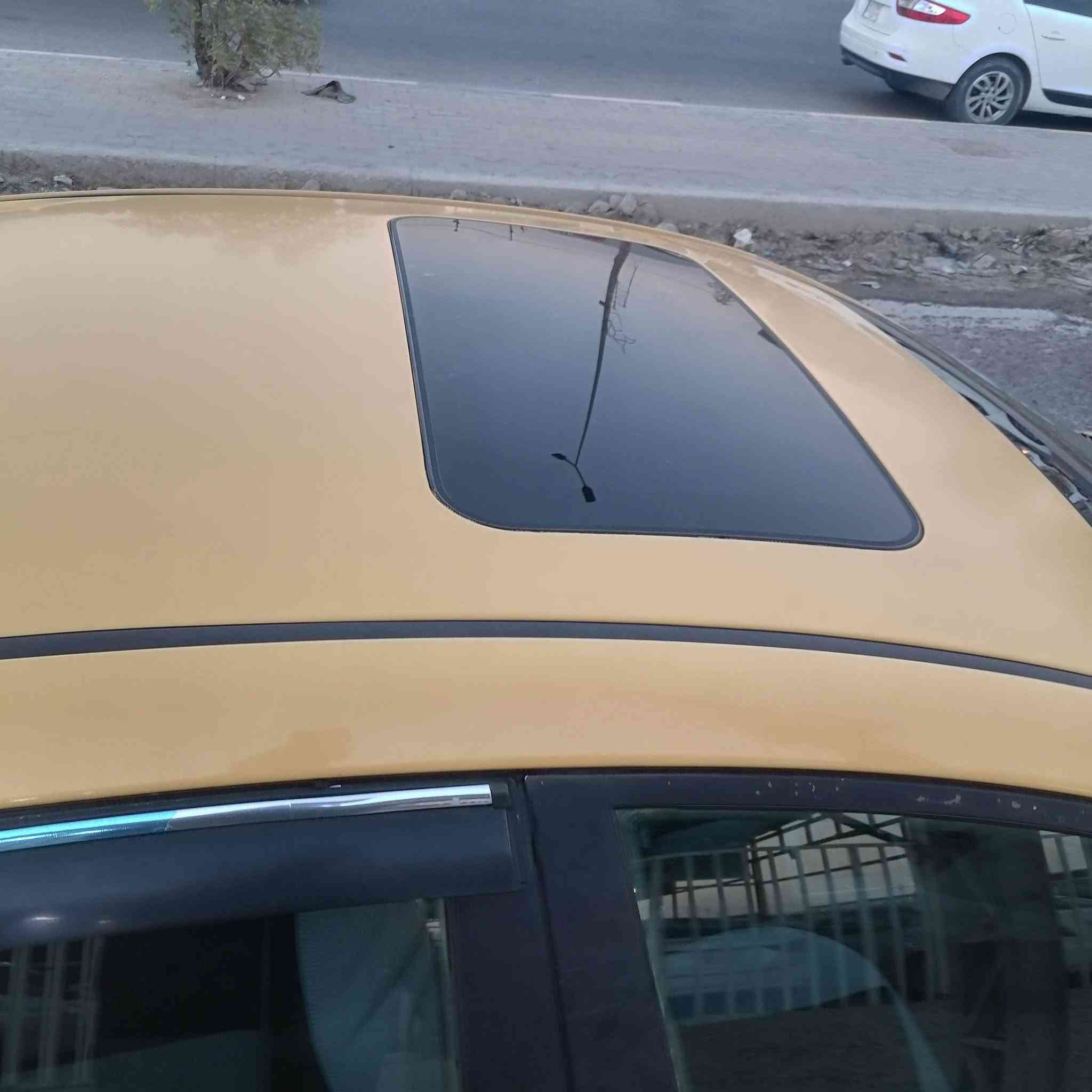 للبيع الانتره موديل 20 أمريكي حادثه جامغ وبنيد بدون دواخل شواصي كفاله فول بصمه  واحد على واحد رقم بغداد ماشيه 173 الف خطين بنزين وغاز هيه غرامات مصفره مكينه كير الي مرغوب 6 نمر حداديه تبريد كله جاهزه  مكان الديوانيه السعر 115 قفل مكانه الديوانيه رقم موبايل ***********
