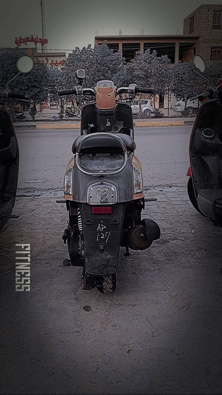 السلام عليكم
دراجه بوليسي كابريته للبيع داخل رصاصي لون مميز وردي دراجه ما مفتوح بيه برغي فول نضافه بعده وضع الشركه كله شغاله اشايرعداد سرعه كيج بنزين كيج دهن هورن  كله شغاله (سعره خاص وبيك خير وتدلل)(مكاني كربلاء اطوريج)(***********)متوفر فيس وتساب اتصال

نص مكتوب في الصور:
- FITNESS