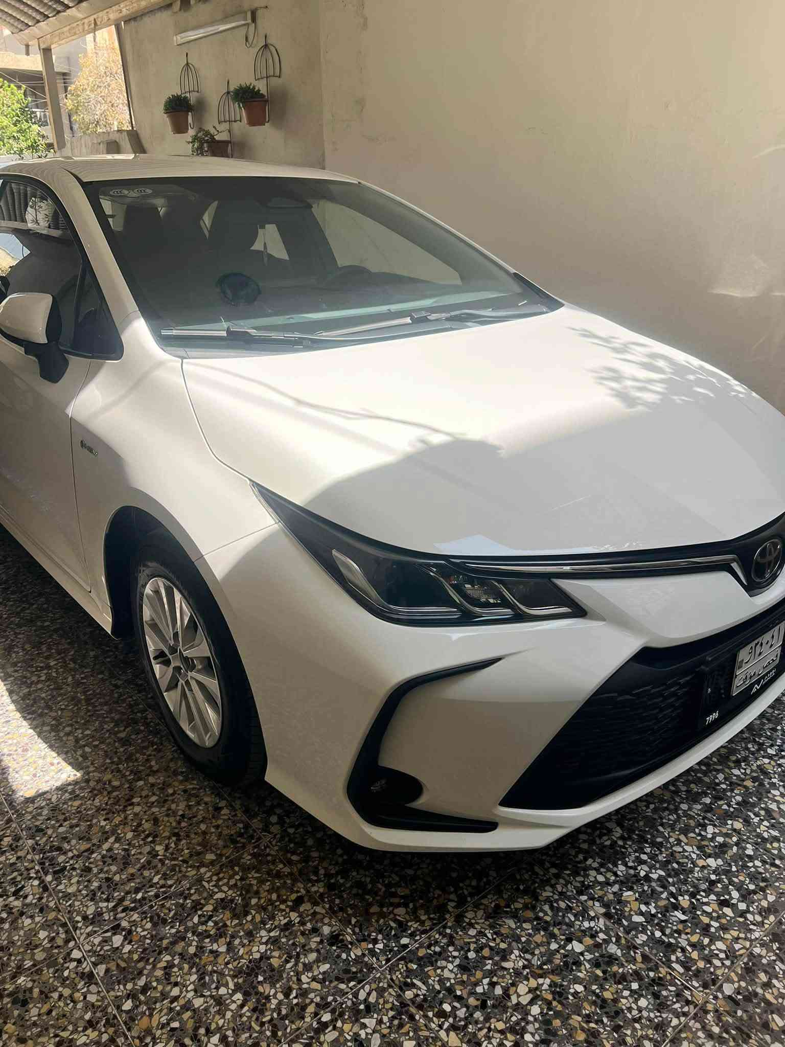 تويوتا كورولا هايبرد الشكل الخليجي 2025
بدون رقم 

✅ خليجي 

✅ زيرو

✅ الموديل 2025

✅ سعة المحرك 1,8L

✅ مرتبط بناقل حركة أوتوماتيكي 

✅ عدد AIR BAG 8

✅ لايت زينون

✅درايف مود  

✅ ويل كب 15

✅ مفتاح التشغيل بصمة

✅ دشبول ديجيتال 

✅ شاشة اصلية

✅ المقاعد مخمل 

✅ تتسع المقصورة ل 5 ركاب

✅ مثبت السرعة Cruise

✅ تحديد المسار

✅ المودات والأوامر الصوتية

✅ فحص أنظمة السيارة 

✅ حساسات ضغط اطارات 

✅ تبريد شاشة

✅ قطعتين تبريد

✅ هاند بريك بصمة

✅ نظام مانع الانزلاق 

✅ا ISOFIX    ايزو فكس

✅ اوتو هولد Auto Hold 

✅ اشارة في المرايا الجانبية

✅ مخرج منفذ الطاقة

✅ ا  Bluetooth 

✅ تطعيم الدواخل ألمنيوم 

العنوان بغداد العامرية 

متواجد على الفيس 

او الاتصال ***********
