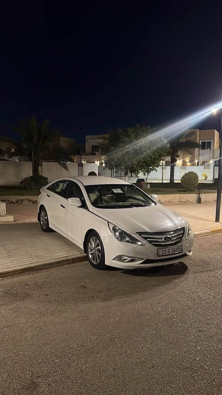 سوناتا 2014 للبيع
بسعر 128$ وبيها مجال 
سوناتا 2014 
فول مواصفات عدا البانروما 
شاشة كبيرة  قطعتين تبريد  شفتات ستيرن

مكفولة كفالة عامة من الضربة والتبديل والتعديل 
فقط بيها كلير يم الرقم الخلفي  اثر شخط السونار مرفق مع الصور  
شاشة كبيرة  قطعتين تبريد  اشاير بالمري 
5 ويل كب 
رقم سليمانية بأسمنا شرط التحويل والغرامات
بسعر 128$ وبيها مجال 
العنوان صلاح الدين تكريت 
للاستفسار 
***********
