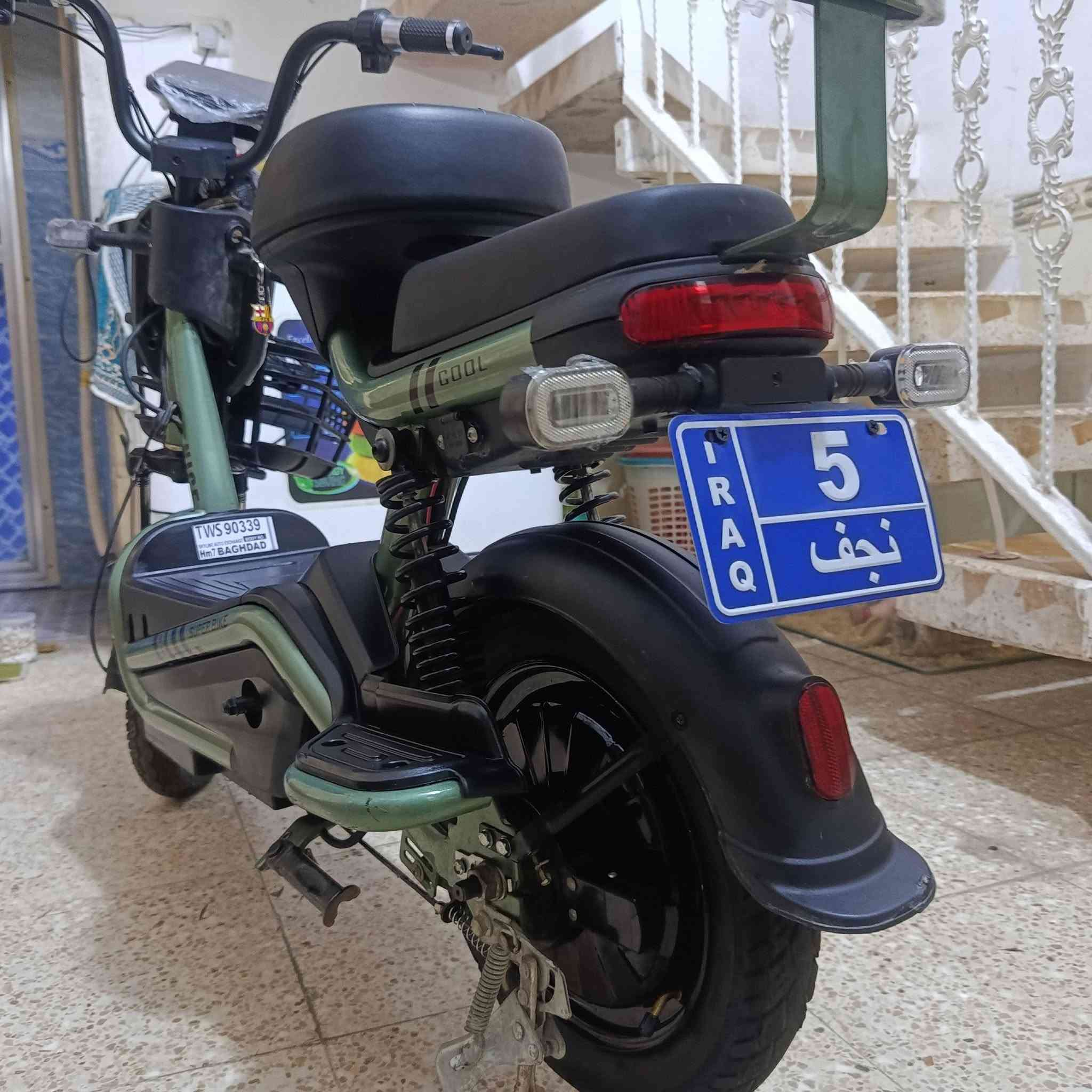 النجف الاشرف حي السلام
دراجه بريمر حجم 14 SUBER BIKE 

فولل مواصفات دراجه جديده بعدهي شخط مابيه 

ديجي عالي + اشاير + هورن قوي + لايت ولد عالي  بطاريات جدد 
ملف بعده وضع الوكاله 
دراجه نضيفه وما متعبه ابد 

رايده ب 275 وبيه مجال دراجه تسوه 

متواجد ماسنجر 
رقمي ***********
