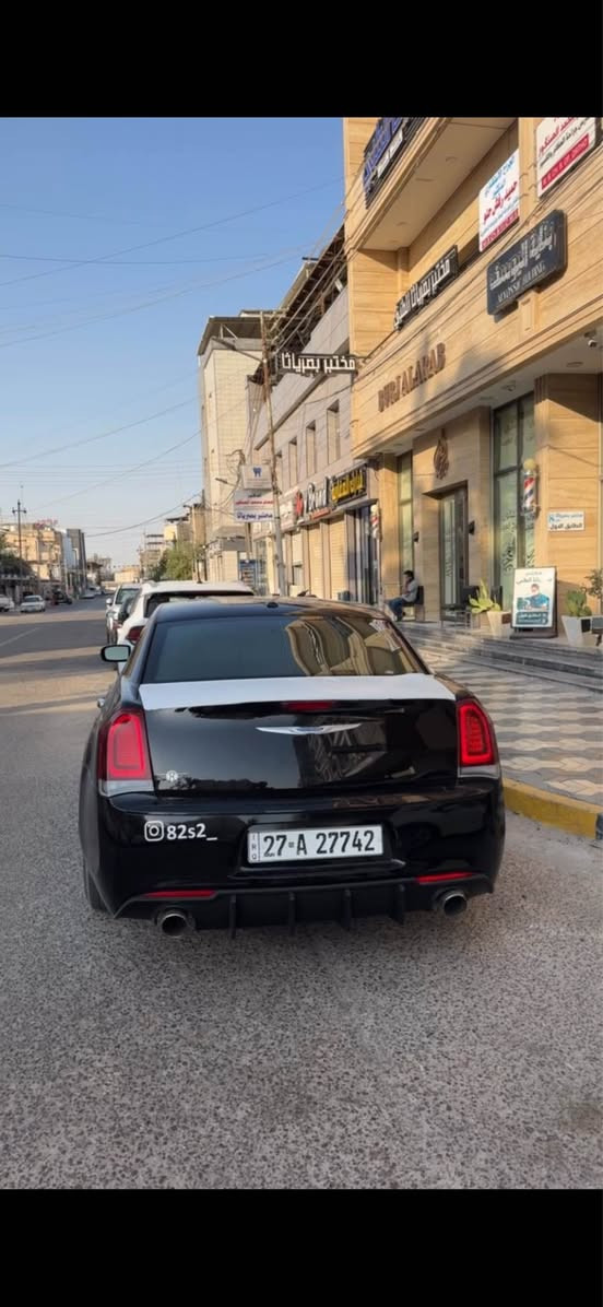 اوباما 2013 وارد امريكي محدثة 2020 بيها جاملغ وبنيد وقطع مقسمات ماشية 200k حدادة جديدة تخم بلكات جديد السيارة جاهزة مابيها اي نقص بيع او مراوس العنوان البصرة *********** البصرة, العراق
