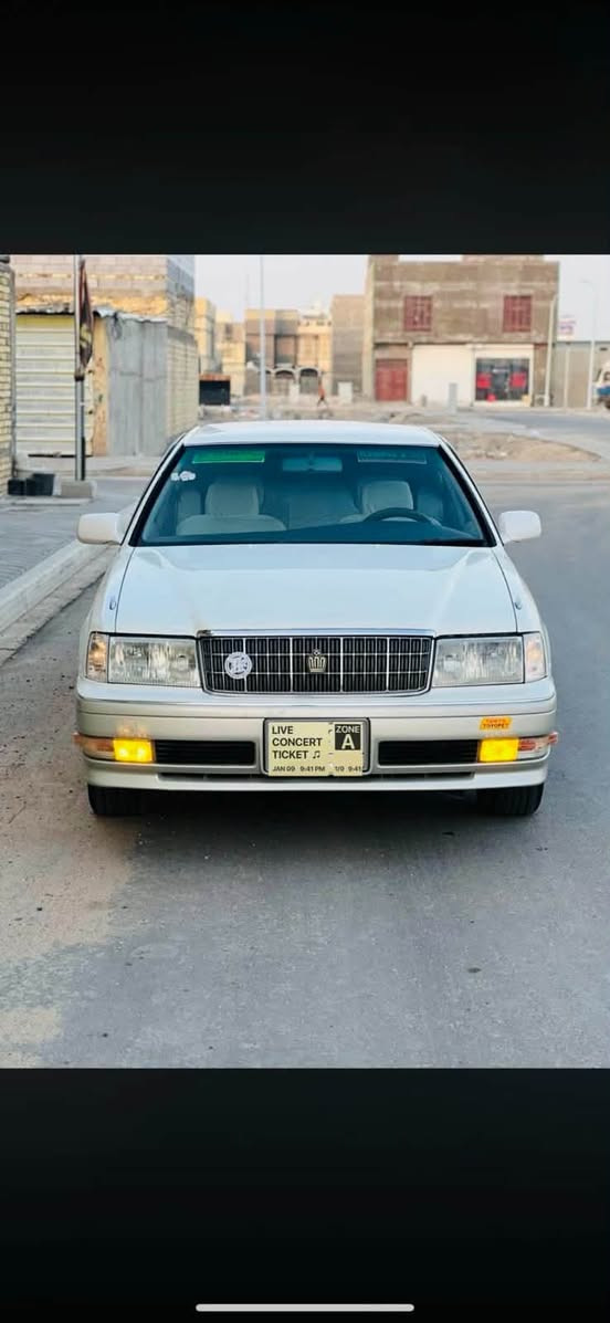 راس ثور فلات موديل (2000)اصل كفاله عامه من الگص والضربه والنقل الجثه مكينه 3000ام الگلاص الاسود تبريد خلفي استيرن كهربأي ورقم جديد بصره بسمي *********** بصره الزبير السعر 115 وبيها مجال سيارة جديدة ومتعوب_ عليها معنى الكلمة ￼￼

نص مكتوب في الصور:
- 3 من 23
- كروب بيع كراون شاهينه ماجسته ملكه راس الثور $
- صدوقي صباح ٠ ١ ي ٠