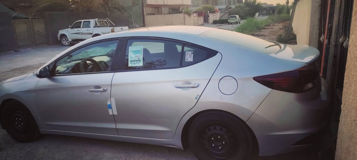 النترأ وارد امريكي مديل 19 
كير AT محرك دوش خير من الله رقم بغداد بسمي سنويه 2030 تخم تاير جديد السعر 115 بيها مجال قليل رقمي *********** بي وتساب
