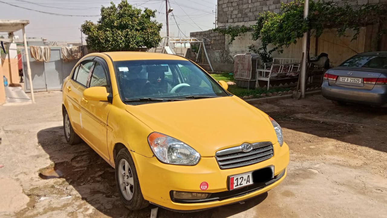 اكسن للبيع 2009 سياره بسمي كوبون بانزين الكتروني بل موصل ايسر 
السعر 85 بيه مجال 
*********** + ***********
وارد أمريكي 16 السياره كله كود واحد

