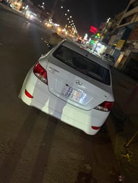 اكسنت 2015خليجي  ماشية 120الف مكينه كير مكفولات مواصفاتها فتحة وشاشة و...