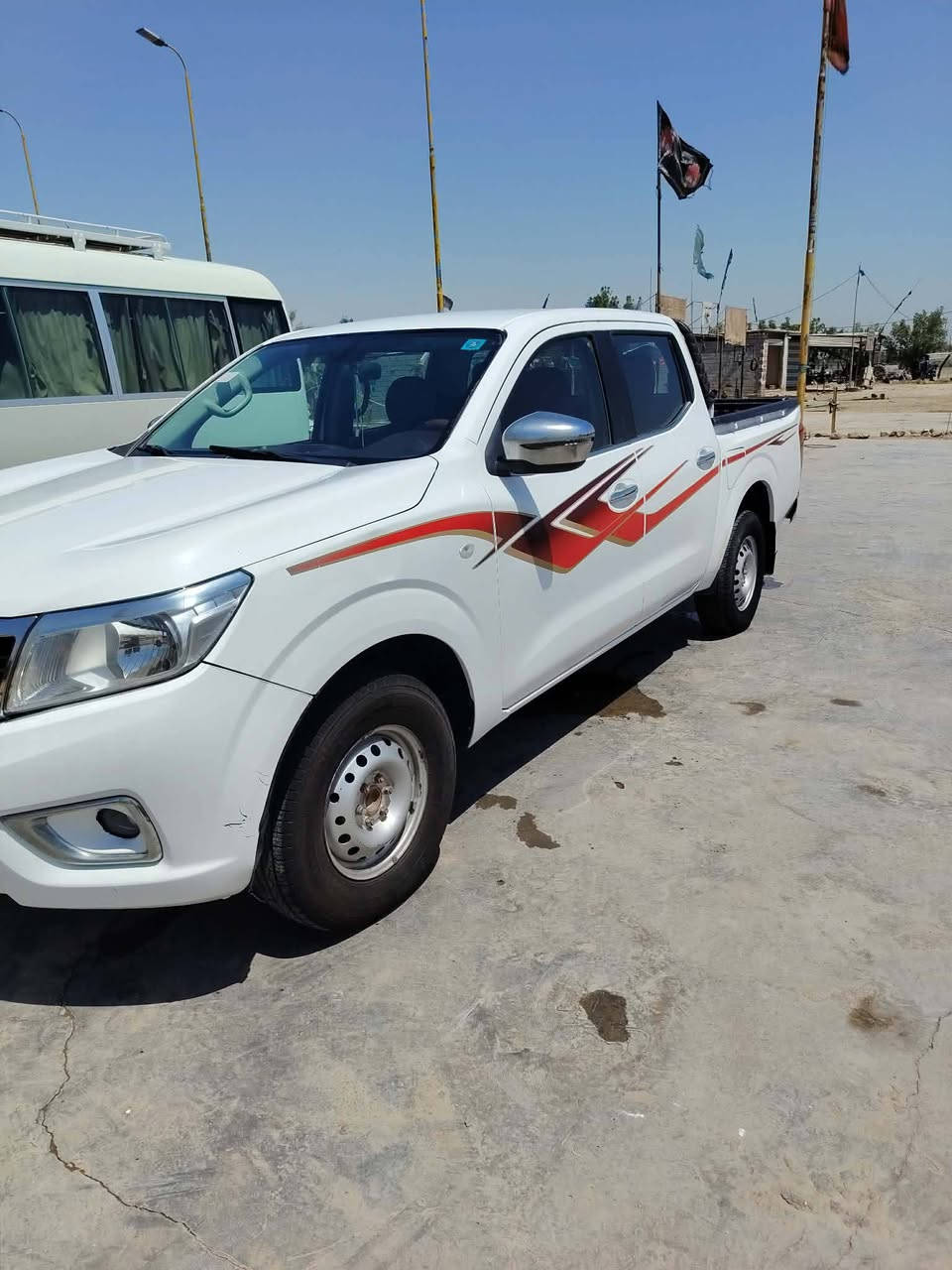 نيسان ٢٠١٧ • مكفولة • سعره قفل