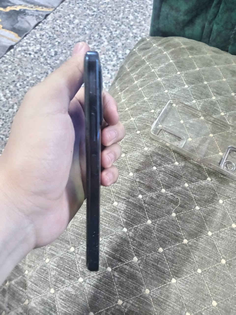 السلام عليكم للبيع انفنكس نوت 30برو ذاكرة 256جهاز نضيف مبدل شاشة وبي عواج خفيف بالشاصي ممبين ولا ماثر وية كارتونة وكفرات 3ولزكة شاشة اريدة 120وبي مجال بسيط مكاني بغداد المشتل***********
