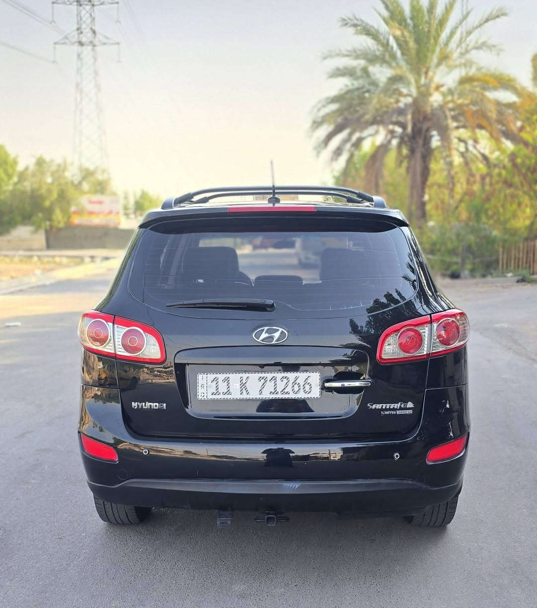 السلام عليكم سنتافيا موديل ٢٠١١   ٦ سلندر وارد امريكي بيها هلالات مال جاملغ جهة اليسرى بدون دواخل سيارة بدون اي قطعة تبديل كلها ليبل واحد سيارة قطعتين تبريد ٥ راكب بأسمي رقم انكليزي مكينة وكير مكفولات كشن كهرباء فتحة بالقمارة شاشة كامرا خلفية حساسات خلفية تحكم جهين فور ويل كشنات هيتر سيارة فول من عدا البصمة ماشية ١٧٠ السيارة احلى من الصور مكاني بغداد سعرها ١١٨ رقمي ***********
