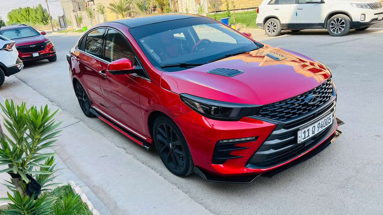 تحيه طيبه …❤️
سياره للبيع نوع شيري اريزو 6
موديل ٢٠٢٣ 
رقم بغداد باسمي شخصيا هزه جديده ولوحات دولي وسنويه الى ٢٠٣١ 
لون احمر 
.
السياره استلامها قبل ٩ اشهر فقط يعني  ب٢٠٢٦ يلا طلعت من الشركه 
.
السياره داخله بالضمان لمده ٦ سنوات وضمان حقيقي اي شي يصير بسياره تروح لشركه يبدلك ومتدفع ولا فلس وتكدر تروح وتتاكد بنفسك 
.
مواصفات فول 1/1 
مكينه ١٥٠٠ تيربو صاروخ 🚀
كير اوتوماتيك + عادي 
شاشه كار بلي بلادي 
حساسات 
رادار امامي وخلفي 
رادارات جانبيه 
تحكم ستيرن جهتين 
بصمه تشغيل + بصمه ابواب 
فتحه بالقماره 
دواخل جلد 
كشنات كهربائيه 
تبريد امامي وخلفي 
لايت امامي وخلفي لد بلادي 
سايد بريك بصمه 
اوتو ستوب 
كامرات 360 درجه اماميه وخلفيه وثنين جانبيات 
تخم تاير جديد قبل سبوعين شديته
وماشيه ٢٦ الف فقط حقيقي 
وسعرها مناسب ب٩٨ وروح لشركه شوف شكد سعرها وسعر خواتها بالكروبات 
ومكانه بالكوت مركز المدينه 
وهذا رقمي ***********
