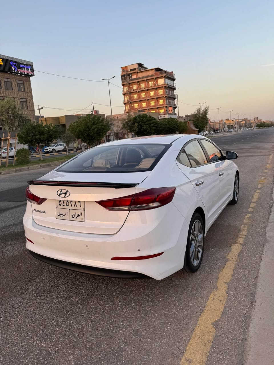 سلام عليكم 
الانتره سوبر ٢٠١٩ رقم اربيل 
فول بصمه  فتحه 
مكينه ٢٠٠٠ 
بيها ملاحظه 
للاستفسار ***********
سعر ١٤٥ وبيها مجال للمشتري ويدلل النجف, العراق
