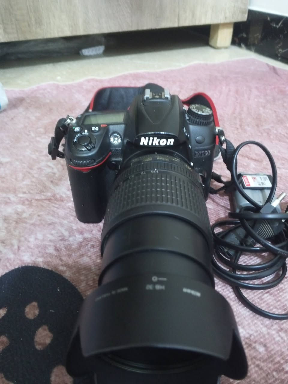 نيكون 7000D عدسه 18-105 بطاريه وشاحنه ورام وناقل صور وحزام جديده شترها اقل 10k مستعجل على بيعتها     سعرها 500 وبيها مجال بسيط توصيل ماعندي مكاني كربلاء الحر *********** واتساب فقط
