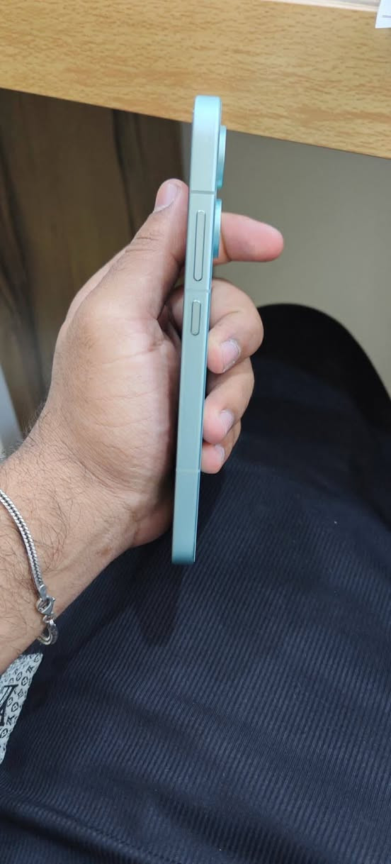شباب تلفون بوكوو 8برو جديد بطارية 100البيع425 بدون غراض اوو مراوس بايفون 14عادي نضيف رقمي ***********
