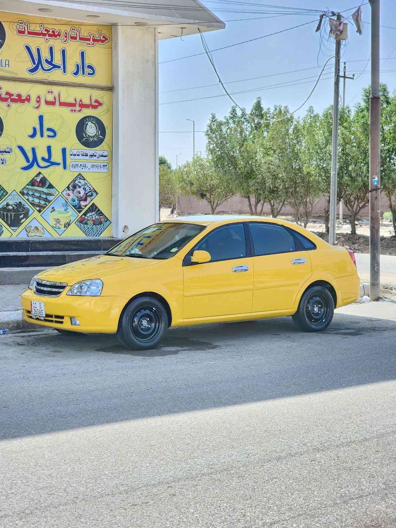 سلام عليكم وابترا وارد خليجي موديل 2011 شركه لعامه سياره جاهزه كير وميكنه وحداديه مكفولات بشرط كير واتماتيك تخم تاير جدد تبريد ثلج كهربائيات كله شغاله سياره مصبوغه عام الجماليه بدون ضربه لغد تبديل كله مكفول  سونار مرفق بلمنشور رقم بغداد انكليزي بسمي مصفر هئيه وغرامات كله ترايك وين معجبك  سياره بعد احله من لصوره سعر 62وبيه مجال عنوان لكوت 0788466384

