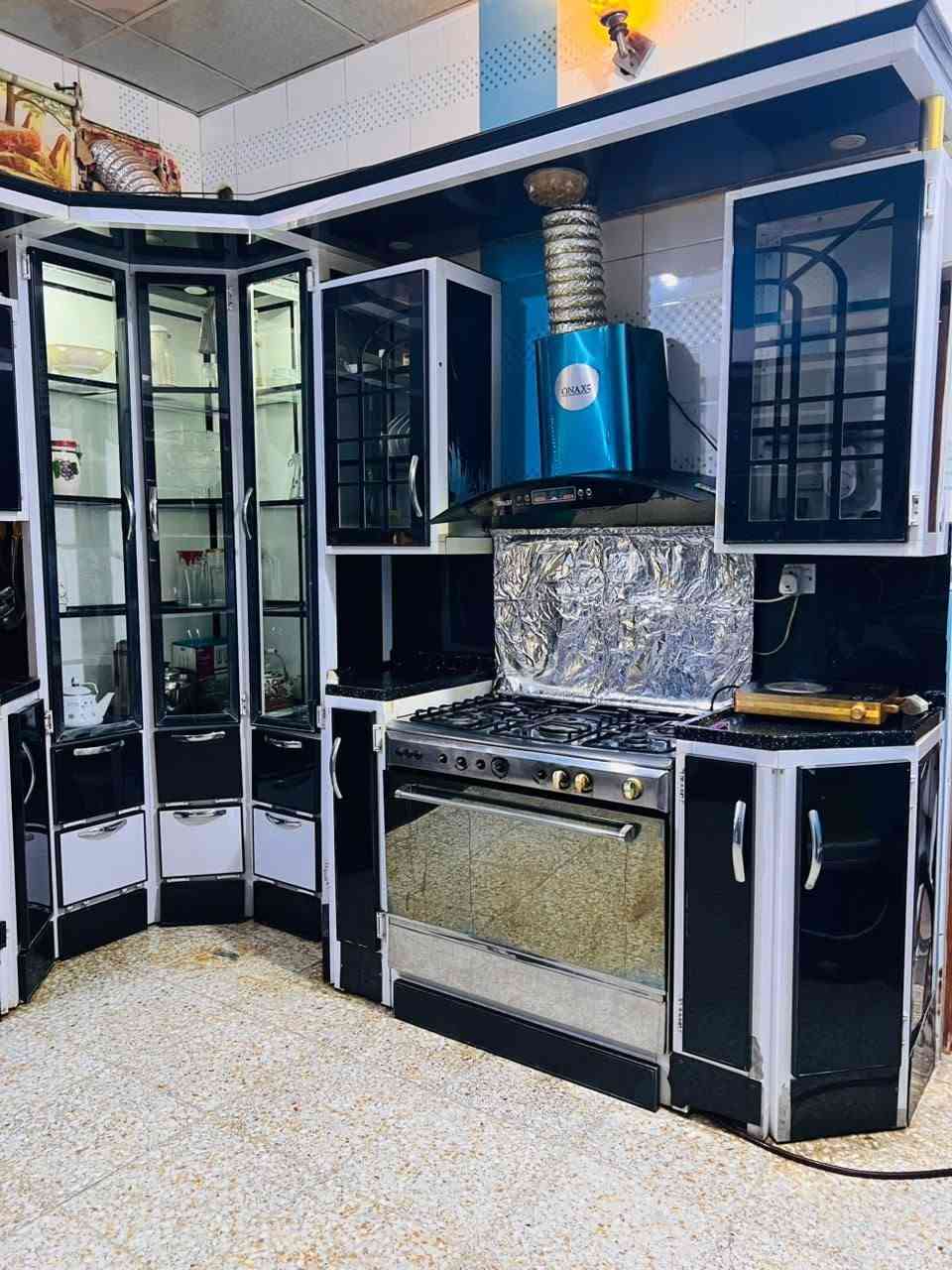 كاونتر جديد دائري مستخدم قليل شوفت العين اخو الجديد تسكام
للاستفسار الاتصال على الرقم الاتي واتساب ماسنجر 
***********
