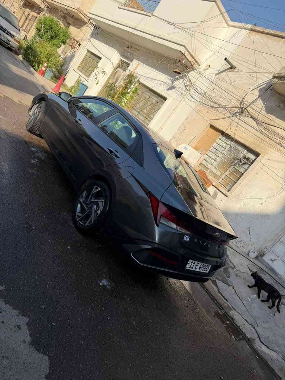 السلام عليكم
النترا موديل ٢٠٢٥ وراد امريكي مكينة ٢٠٠٠ 
ماشية ١٩ الف بدون صبغ ضربتها بكلايت اليسر فقط
مكان سياره بغداد الكراده شارع الصناعة
 للاستفسار ***********
