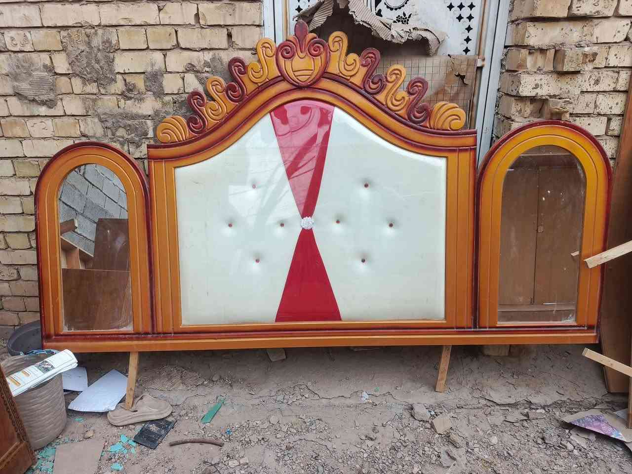 غرف نوم • للبيع • بيها مجال