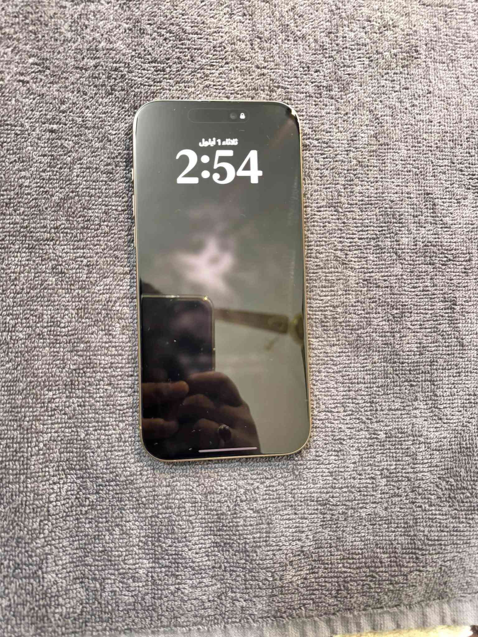 📱 للبيع iPhone 16 Pro Max
🔹 السعة: 256GB
🔹 اللون: شمباني
🔹 نظافة الجهاز: 100% ✨
🔹 صحة البطارية: 89% 🔋
🔹 المنشأ/النسخة: موجه للنرويج 🇳🇴
🔹 الاستخدام: شخصي
🔹 الفاتورة: موجودة وباسمي
🔹 الضمان: ساري ولم ينتهِ بعد ✅
🔹 حالة الهاتف: كفالة عامة
🔹 الموقع: النجف الأشرف

الهاتف بحالة ممتازة ونظيف جدًا، استخدام شخصي ومحافظ عليه، مع وجود الفاتورة والضمان لإثبات المصدر والشراء.

📍 الفحص والمعاينة في النجف
💰 السعر: يُذكر عند التواصل الجاد.
 ☎️واتساب واتصال ***********

نص مكتوب في الصور:
- 14:28 5G 65 Takk for at du handlet hos Håper du blir fornøyd. Ditt ordrenummer er 49579259. Vedlagt følger alle dokumenter knyttet til kjøpet. Lurer du på noe? Vi står alltid klare for å hjelpe deg. Du kan få tak i oss på telefon: 924 05050 (Hverdager: 08-19, Lørdag: 09-16, Søndag: stengt) eller finne ut av det meste selv på www.telia.no/kundeservice. Du er også hjertelig velkommen til å få hjelp i en av våre butikker. Se www.telia.no/butikk for å finne din nærmeste. Med vennlig hilsen oss i Telia ZAHRA ABDUL-HUSAIN AL-RIKABI VOLLEBEKKVEIEN 2 J 03 0598 OSLO Telia Norge AS Telia Linderud Erich Mogerans vei 38 0594 Oslo Telefonnr. 22970666 Epost: telia-linderud@telia.no Foretaksregisteret NO 981 929 055 MVA Elektronisk salgskvittering - KOPI Ordrenr. 49579259 Ordredato 21.12.2024 Selger Monica T. Kasseprofil 10066 Nr. Beskrivelse Antall Salgspris Eks Rabatt % Pris inkl. mva Betalt 9123770 Apple iPhone 16 Pro Max 256 GB Sandfarget titan IMEI nr. 356415757081021 1 stk 12792.00 15990.00 15990.00 Linjer som er merket med * er uten mva. I alt NOK 12792.00 ** Resten av beløpet kommer på utleveringskvitteringen Mva-beløp 3198.00 I alt NOK inkl. mva. 15990.00 Betaling Kontant 15990.00 NOK Kontakt fra Tonsenhagen skole - Mustafa
- 30 3G 3:38 حول الاسم iPhone إصدار iOS 26.6.1 اسم الطراز iPhone 16 Pro Max رقم الطراز MYWX3QN/A الرقم التسلسلي C2CGG2Q3MV الأغاني 0 الفيديوهات 157 الصور 751 التطبيقات 57 السعة 256 غ.ب. متوفرة 162.33 غ.ب. عنوان Wi-Fi C0:6C:0C:1F:0D:CF Bluetooth C0:6C:0C:20:68:C9 البرنامج الثابت للمودم 2.70.01
