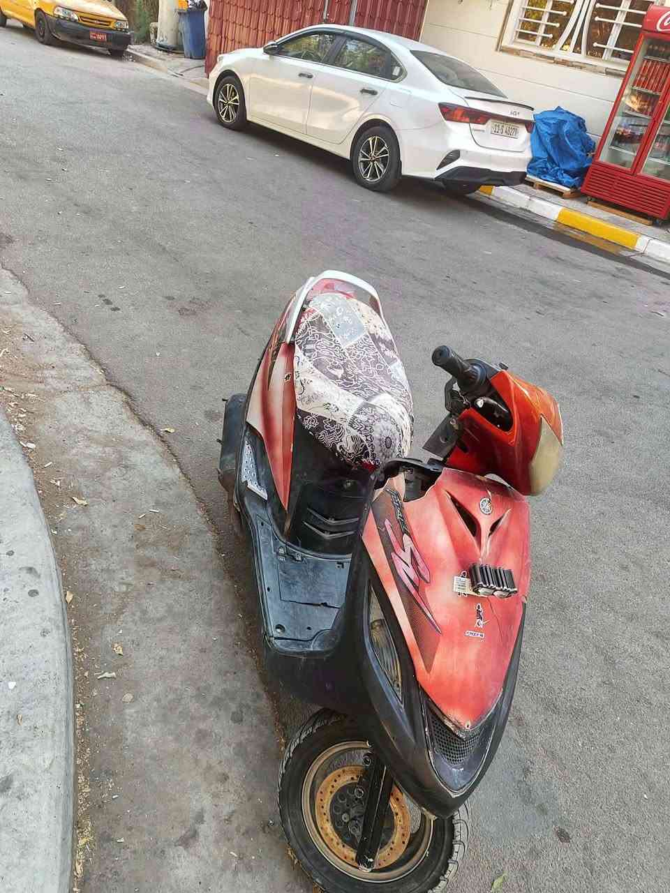 السلام عليكم ورحمه الله وبركاته للبيع دراجه ماكس 140 بيه نقوصات بسيطه سعر 160الف قفل مكاني بغداد ساحه عدن هاتف***********
