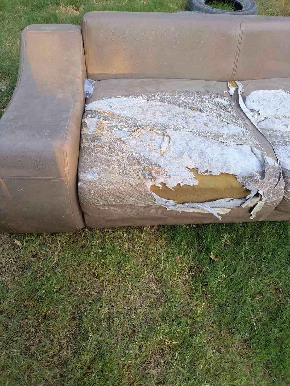 للبيع المكان بغداد المحموديه سعر ١٠٠ يحتاجله فقط دوشمه ***********
