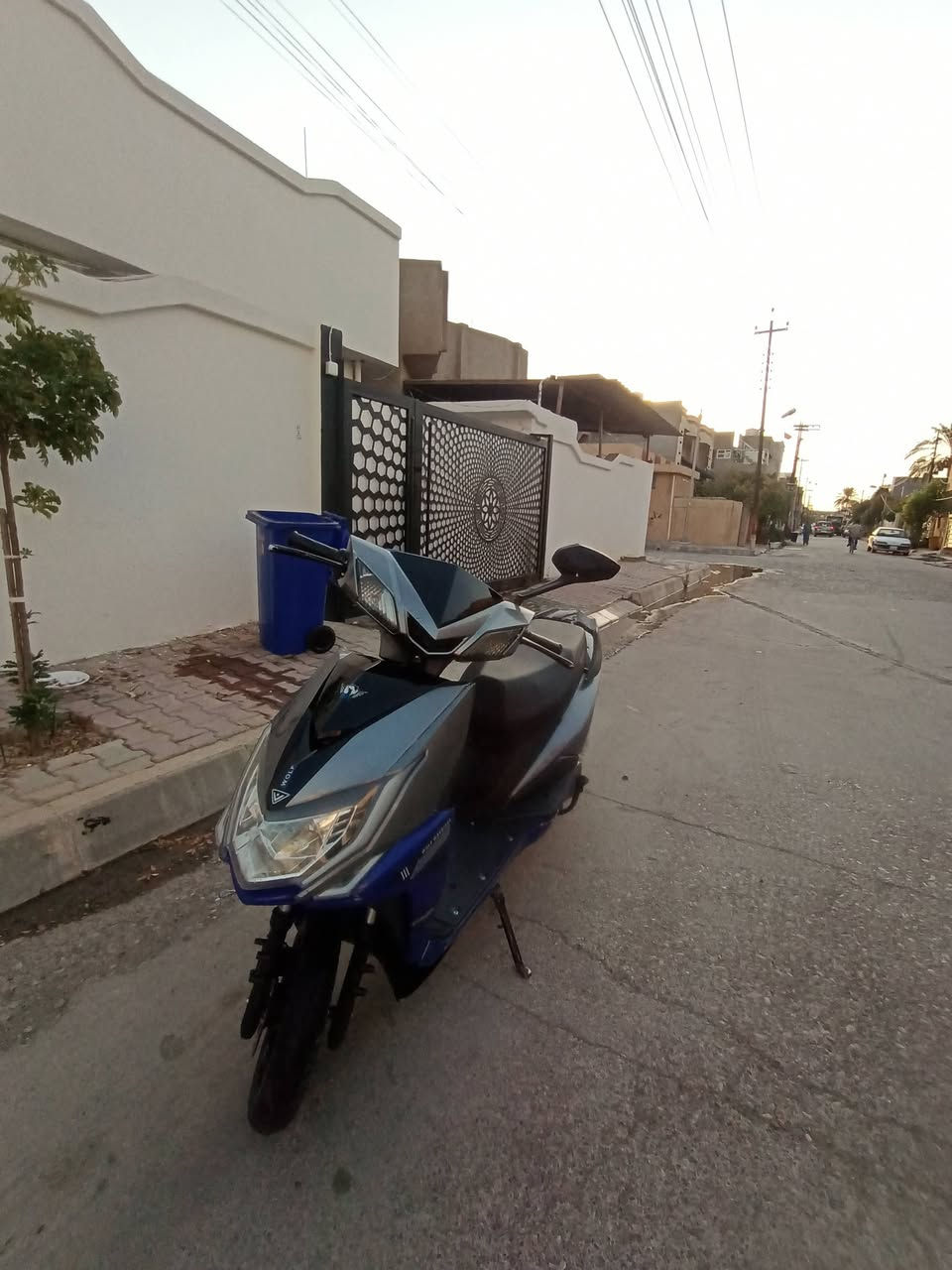 عندي درجة سكنس شحن للبيع مستعجل على بيعه التفاصيل كهربائيات كلها شغاله درجة 7بطارية وملف 1500بسعر 400الف بي مجال عنوان كركوك وشراي يتصل على الرقم ***********
