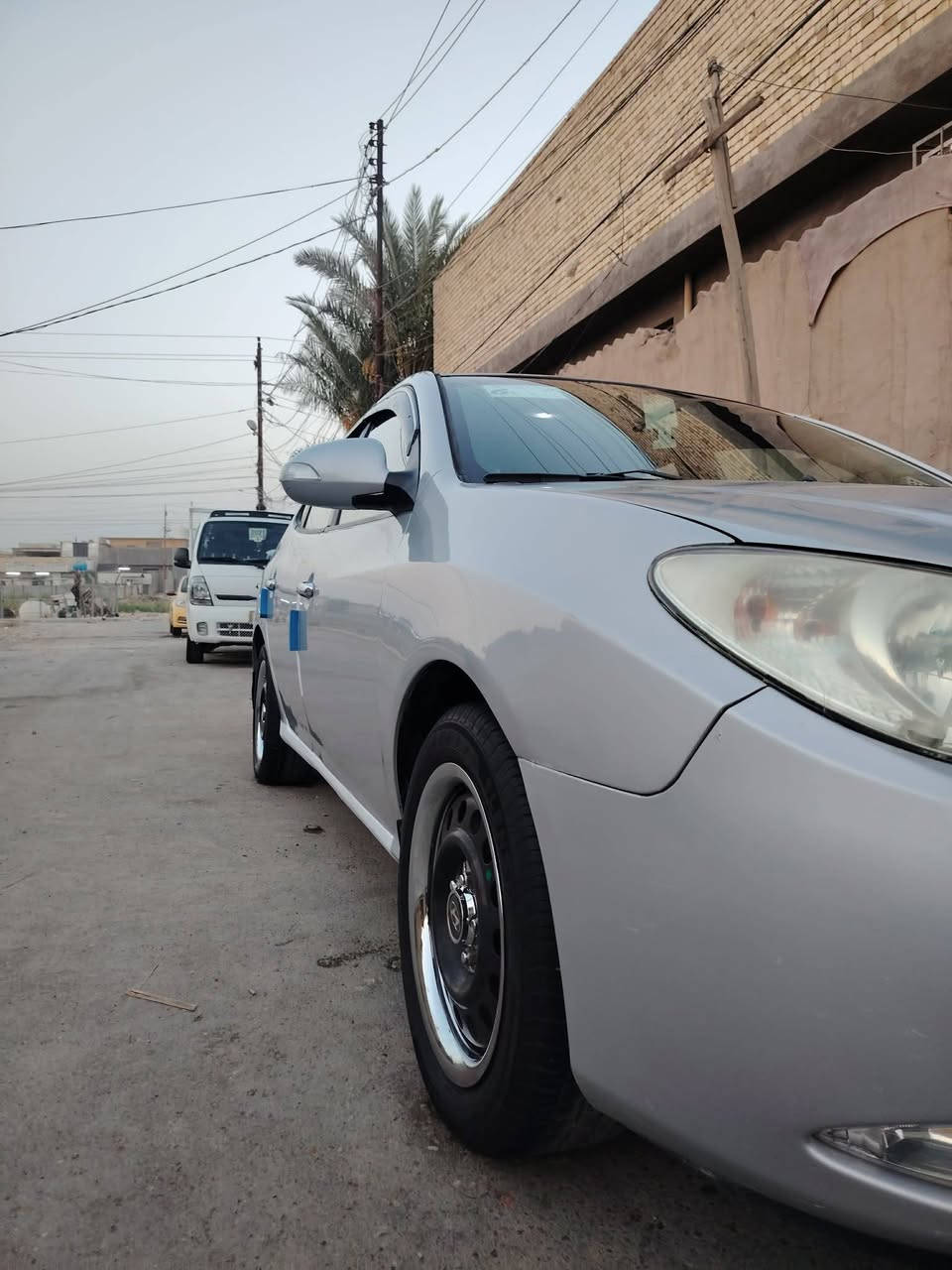 انتره مديل 2010 مكينه 1600 سياره جاهز بيه صبغ احزام جماليه بدون دواخل حادث بصيط بل حوض من جوه عنوان جسر ديالئ سعر 90 بيه مجال قليل ***********
