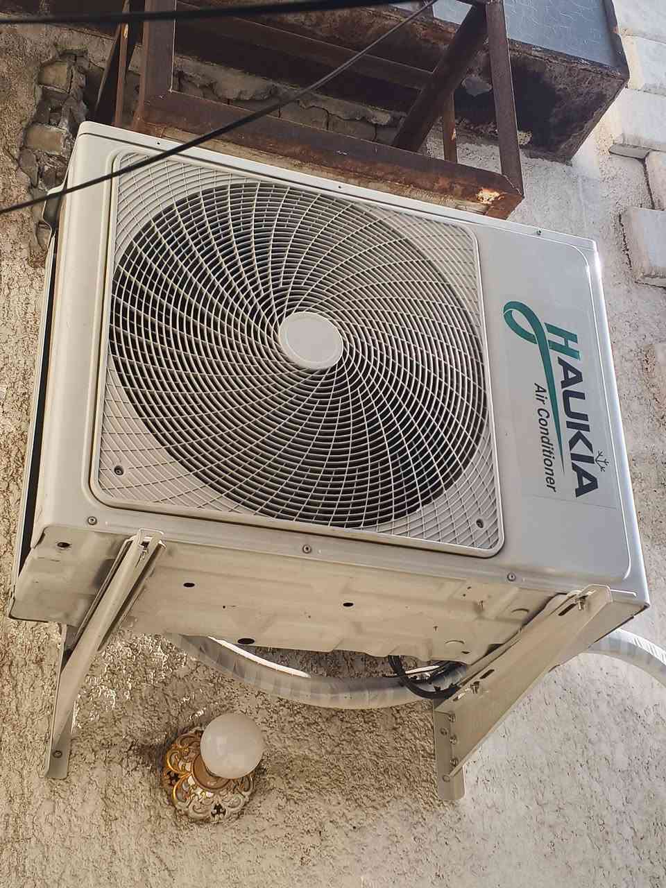البيع طنين سعر 400وبيه مجال شعب حي سومر شارع مدارس تصال ع ***********
