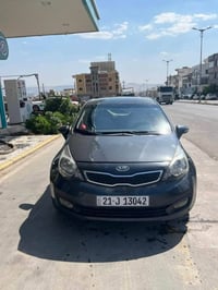 كيا ريو • ٢٠١٢ • قير اوتوماتيك