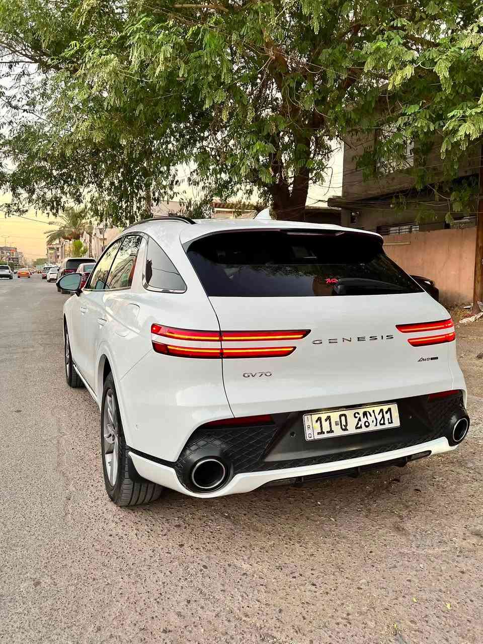 السلام عليكم جنسسز2023 GV70 
AWD .سبورت 
المسافه المقطوعه :الف20 وخمسميه كيلو
حجم المكينه : 3500 تون تيربو
الضرر : الدعامية و احافه البنيد بالاضافه إلى كلير الي يعرف بل جنسسز ابامريكا عدا البيبان الخلفيه والسياره بدون اي دواخل ولا ايرباك 
رقم الشاصي : KMUMCDTC0PU082284
رقم بغداد  بأسمي تحويل ثاني يوم 
 

السعر :(314)$ وبيها مجال 
***********

