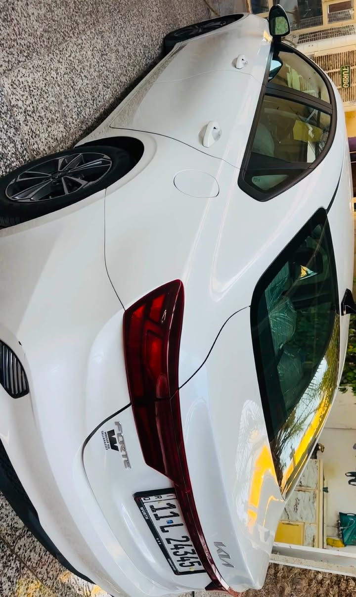 السلام عليكم
فورتي LX (2024) دخول جديد  
 وارد امريكي  السياره فقط چاملغ خلفي معمر نفسه بدون دواخل ولا رباك ولا قطعه مفتوحه ليبل واحد  
محرك كير كفالة ابيع على الفحص وين يعجبك افحص 
رقم بغداد 11 نكليزي سنويه ال2031
محرك 2000 دوش  
رادار امامي-رادار خلفي -تحديد-مسار-سياقه-ذاتيه  توقف ذاتي عند الاقتراب -كامره دواره - شاشه كبيره-خرائط GPS-تحكم ستيرن- مثبت سرعه -حساس اطارات -ويل كب -دوشمة جديدة شغل النواب 
مكان السياره الشعلة  الرحمانية 

(اخوان للبيع لا أ راوس ولا ابقي  فلوس عليها )
تفاصيل اكثر اتصل على الرقم  ***********
