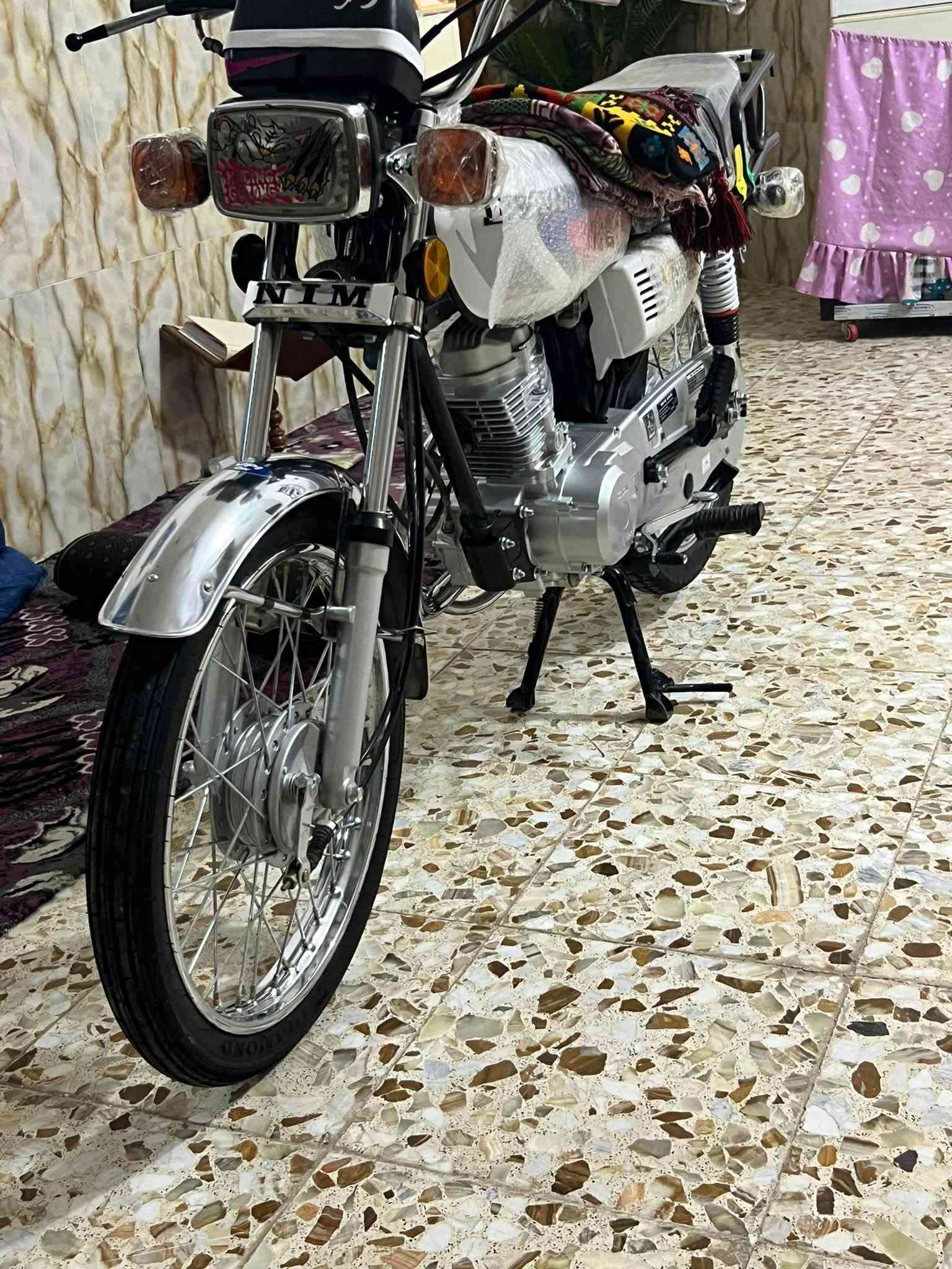 سلام عليكم ماطور مديل 26 للبيع عيني سعره 750 وبيه مجال قليل عنواني كربله طوريج الخيرات تصل  وستفسر ***********
