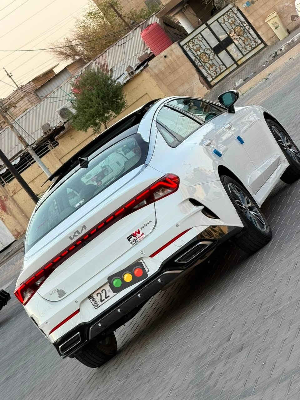 سلام عليكم
للبيع كي 5 خليجي شركه نم موديل 23 سياره بحالة الوكاله ماشيه 50 الف رقم اربيل تريدوكاله تحويل فول مواصفات بنوراما حساسات امامي خلفي تبريد قطعتين اوتو هولد مودات قياده  كامره  دوارة تدفئة كشنات جلد كشن كهرباء وبعد بيها هواي مواصفات مفوله للأخير بيها بارد مكانين بسيط جدا السعر 195وبيها مجال حك الجيه مكاني البصره دير النشوه للاستفسار الاتصال على الرقم ***********
