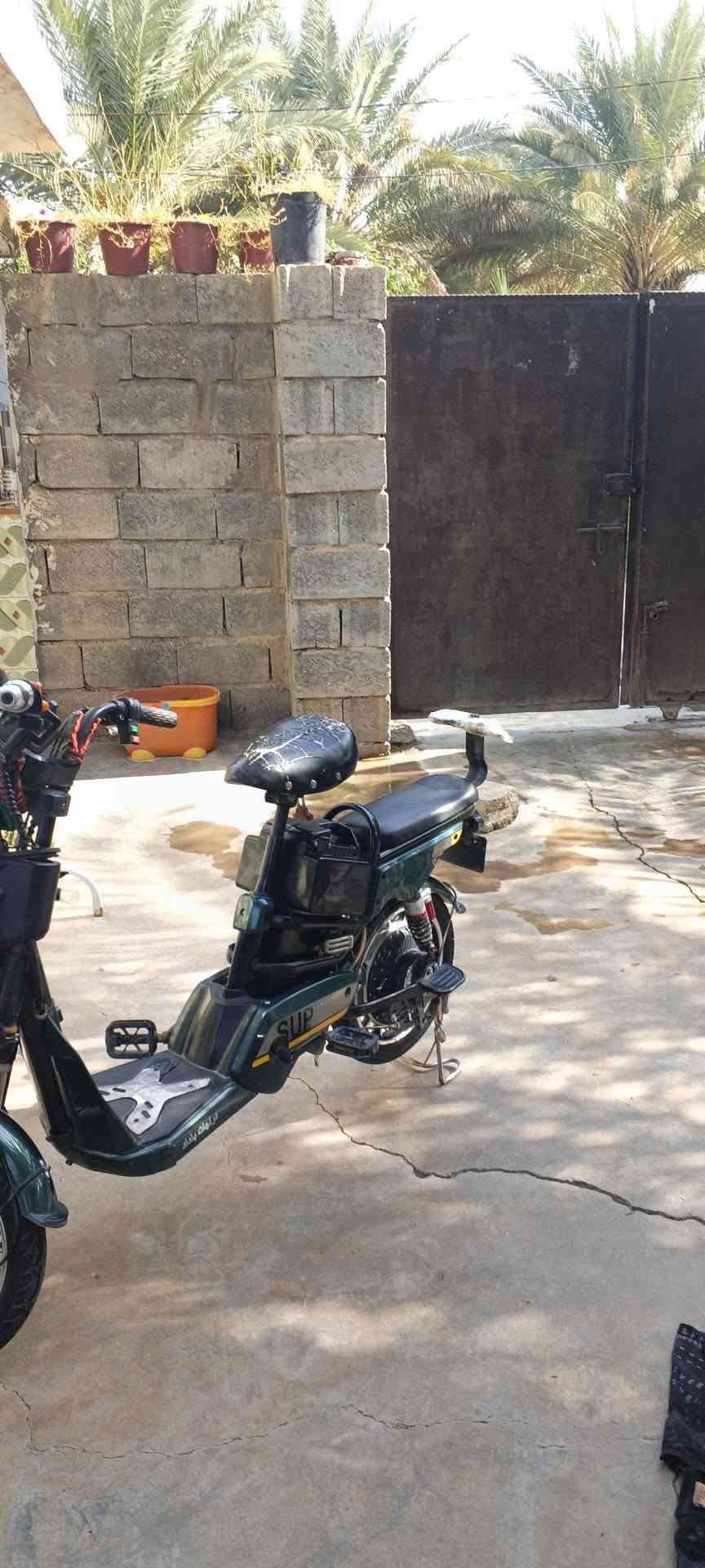 موديل ٢٤ • حجم ١٦ • بطارية ٧٠٪