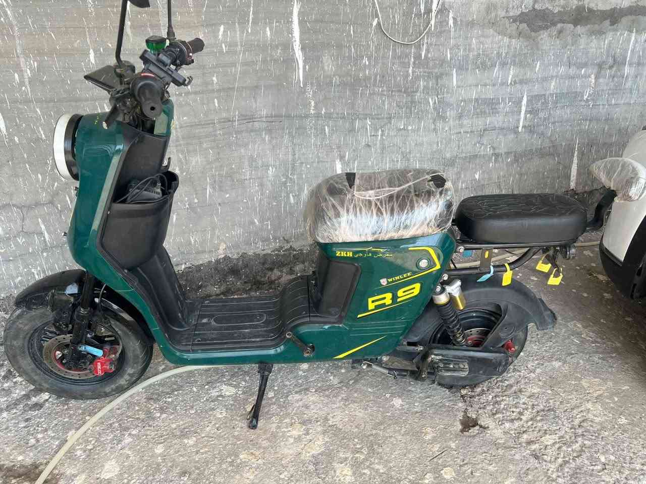 السلام عليكم دراجه شحن للبيع R9 اشياير بك اربع سرع ٥ بطاريات جاهزه السعر ٤٥٠ الف وبيه مجال الاتصال ***********

