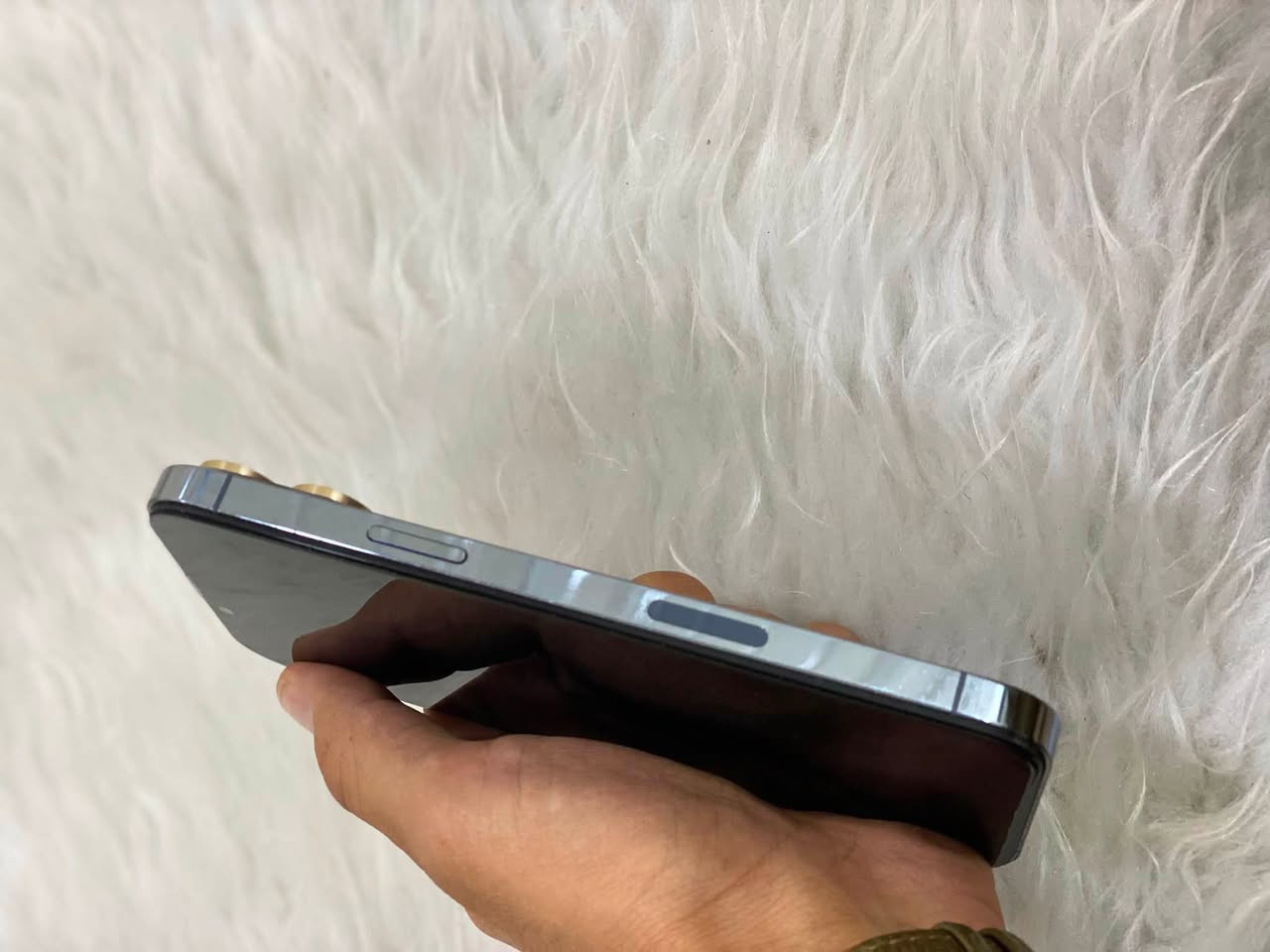 السعر 495 الف
ايفون 13 برو ماكس
ذاكره 128 بطاريه 72 بلادي
مبدل بي شاشه فقط اصليه
فيس ايدي شغال 
كلشي شغال وعالفحص
امريكي لون بحري 
مكاني نجف حي النصر
***********

