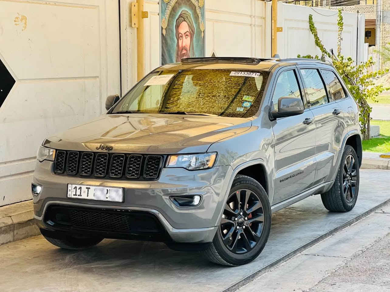 جيب 2019 بلاك توب لون مميز اسمني رقم بغداد فول مواصفات
السعر 209 وبيها مجال .

مكاني بغداد *********** الرصافة 

حادثة سطحي بدون دواخل ابد لا شاصي ولا لغد

الصدر والحدادية كلة جديد
محرك 3600 مكفول من كلشي
السيارة كلش جديدة 
بصمة تشغيل 
فتحة
كشنات حار
فور ويل
سبورت 
تشغيل عن بعد
دمام صوت الباين
كشنات حضن
ويل حجم 20 بلاك توب بلادي 
تخم تاير جديد 
كامرة خلفية دوارة
شاشة كار بلي مع نظام ملاحة GPS
حساس خلفي 
كشنات حضن

بيها صبغ جاملغ وبنيد + باب بلعراق فقط
