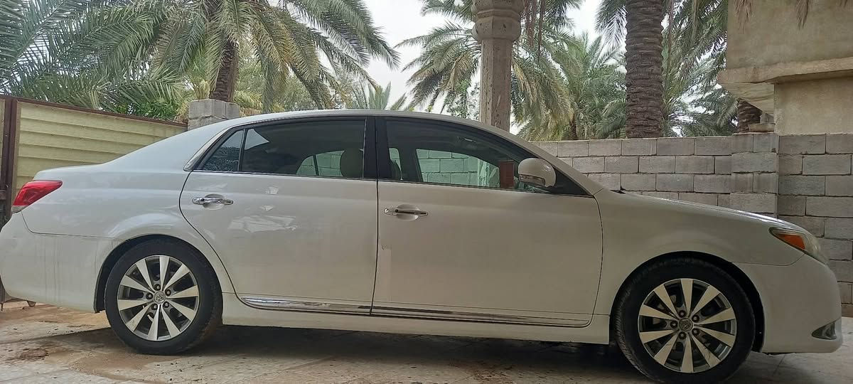 افلون موديل ١١ خليجي للبيع او مرواس بموديل اقل محتاج فلوس بيها صبغ جاملغ امامي يمنى بدون دواخل ومعجون رقم بغداد بااسمي سيارة جاهزة من كل شي *********** السعر ١٧٠
