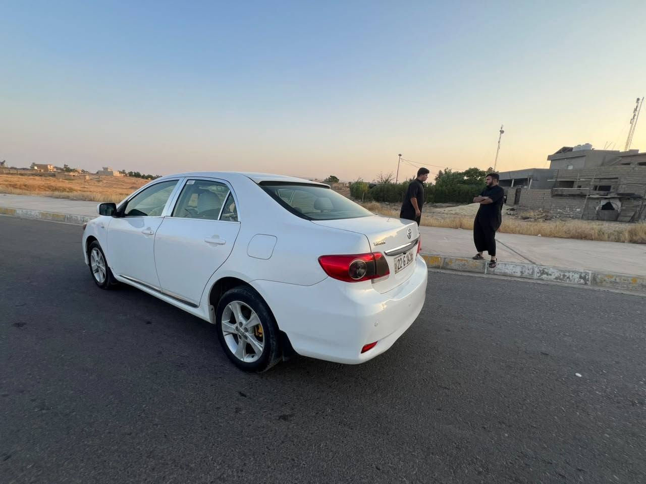 كورلاا.. ٢٠١٠..خليجي.ابيض..بسمي..رقم أربيل. جديد.. بيه ربع الباب وربع جاملق خلف السايق.. محرك. شاده جديد مال كصه.. صدر. حداديه. جيد جدا. اتصال على.. *********** مكان السياره مخمور..
