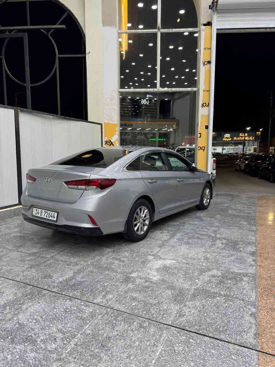 هونداي سونتاتا 2023 وارد كوري كفاله عامه  قطعه وحده صبغ فقط  محرك 2000  غاز اصل خط واحد لون سلفر ماشيه 45 الف اصل  كل نقص ما بيها  جاهزه  السعر 158 ورقه وبيها مجال *********** مكانها البصره  ساحه سعد
